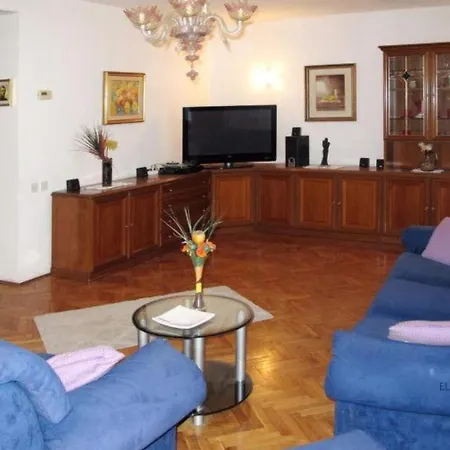 Casa Divna * Valbandon